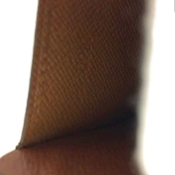 Louis Vuitton Monogram Bifold Wallet /P3094 - Picture 9 of 13